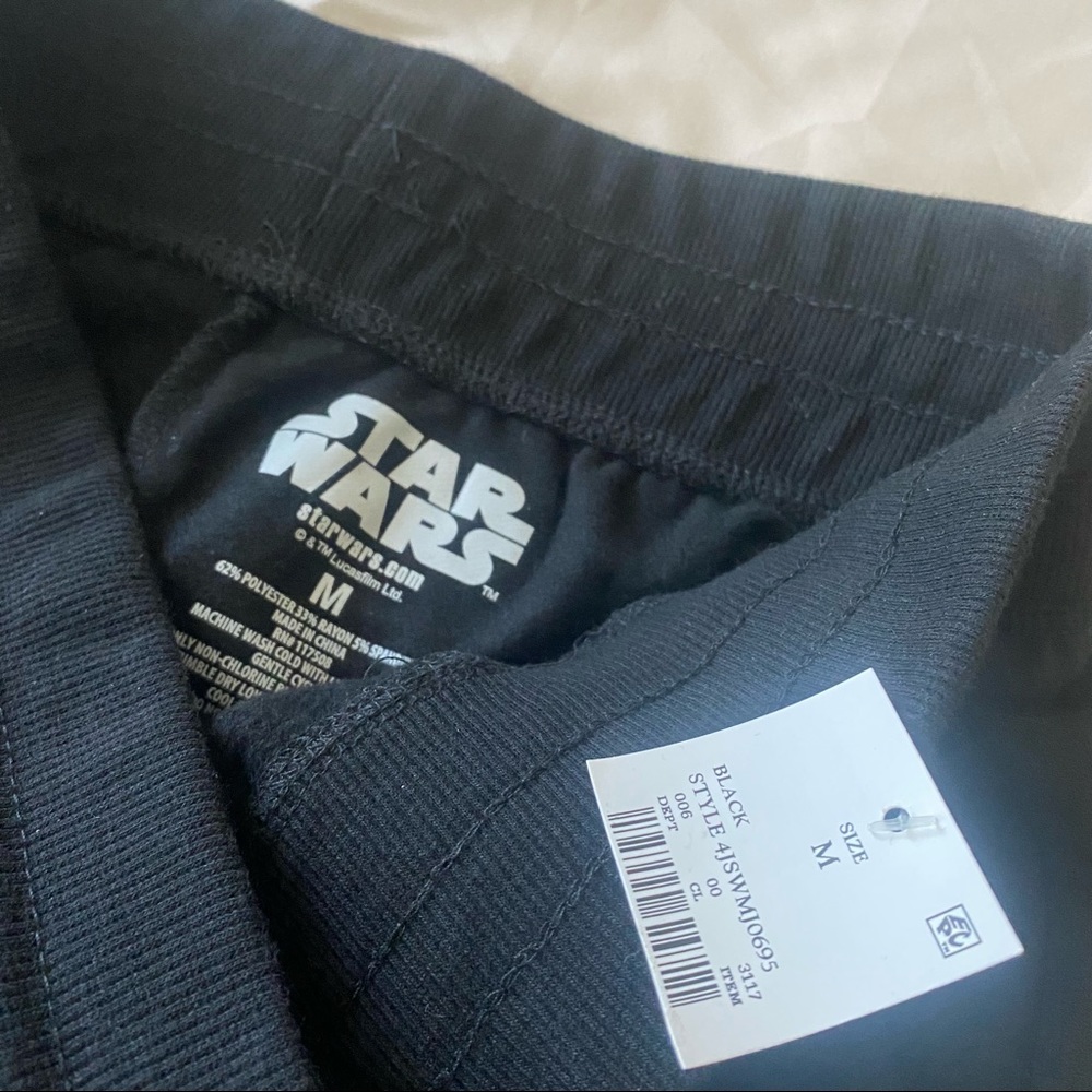 𝐒𝐭𝐚𝐫 𝐖𝐚𝐫𝐬 Joggers - Picture 3 of 4
